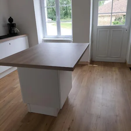 Indivision Bernard Pillaud Tatil Evi